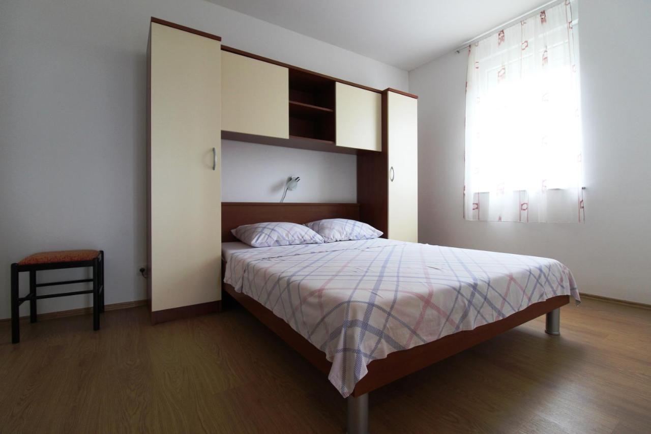 Apartment Sea View Saric Drage Dış mekan fotoğraf